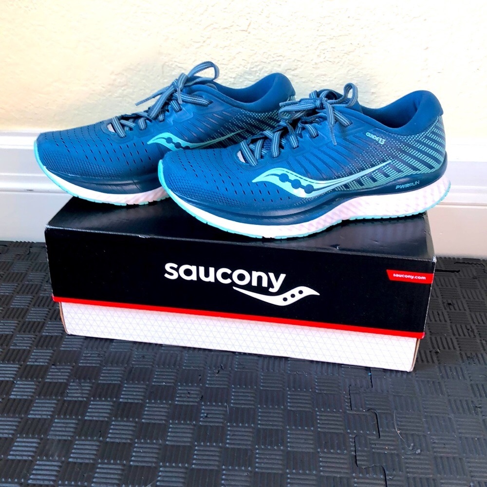 Saucony Women’s Running Shoes - Guide 13